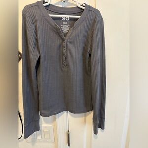 Girls dark gray waffle knit long sleeve shirt by So size 8 medium